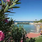 Resort Palm Wings 5*