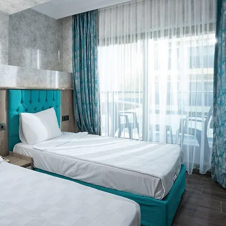 Курортный комплекс Palm Wings 5*