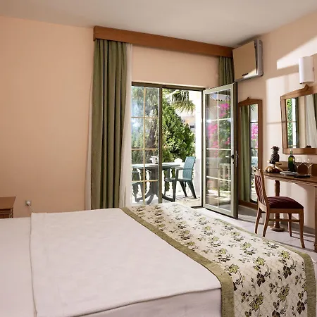 リゾート Palm Wings