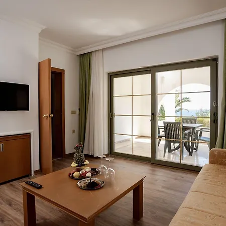 リゾート Palm Wings 5*