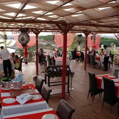 Palm Wings リゾート 5*