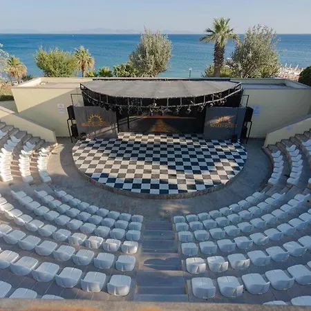 Palm Wings Дидим