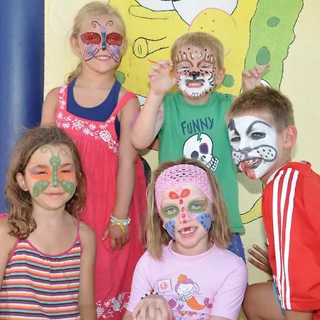 Курортный комплекс Palm Wings 5*