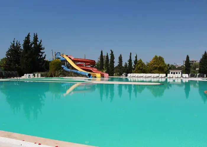 Rezort Palm Wings 5*