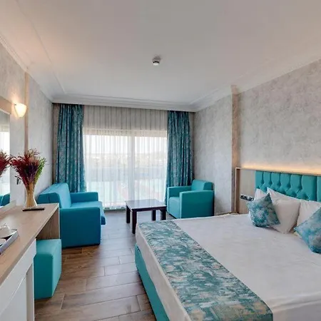 Palm Wings אתר נופש 5*