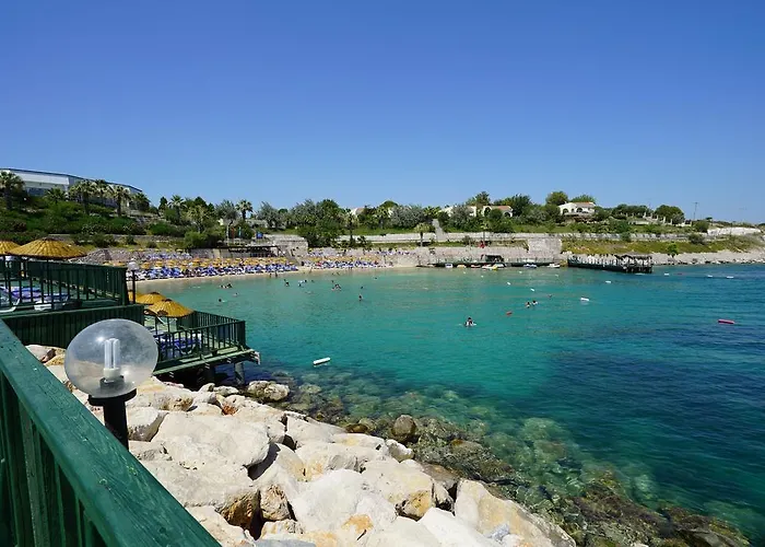 Resort Palm Wings 5*